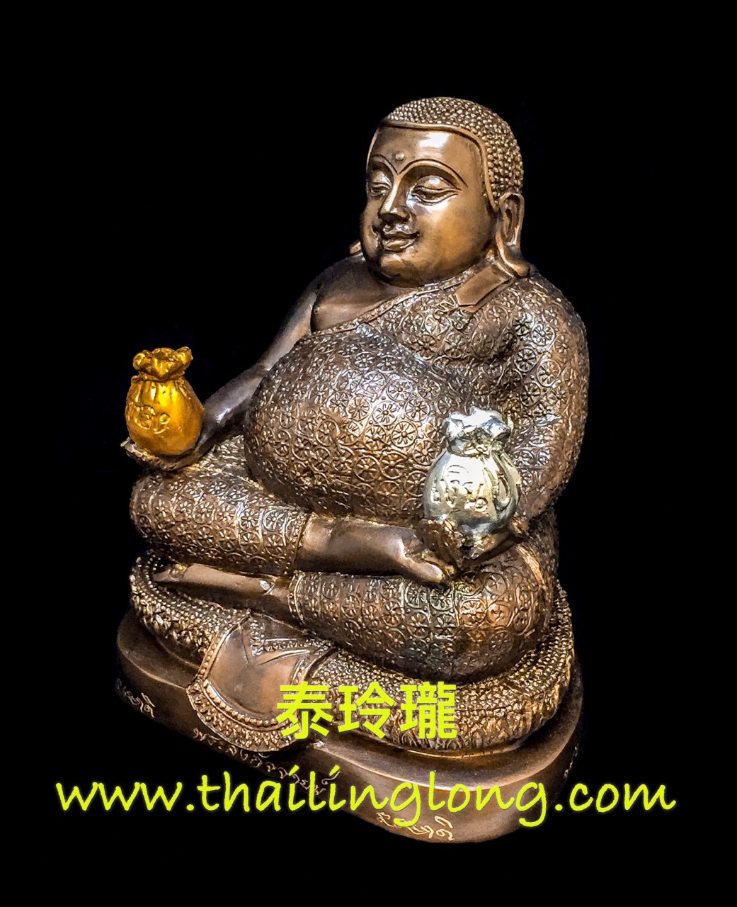 SOLD=39 屈拍漆布里-- 龍婆孔 2553 善加財抱錢袋 (黃銅版)[供奉型] [已售]