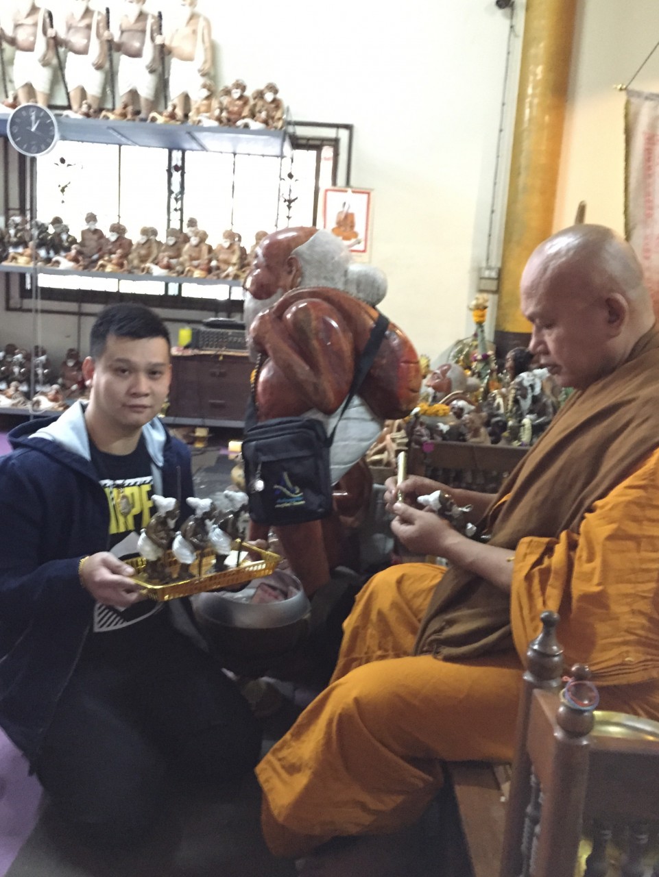 屈幫那文--- (龍婆錠)
